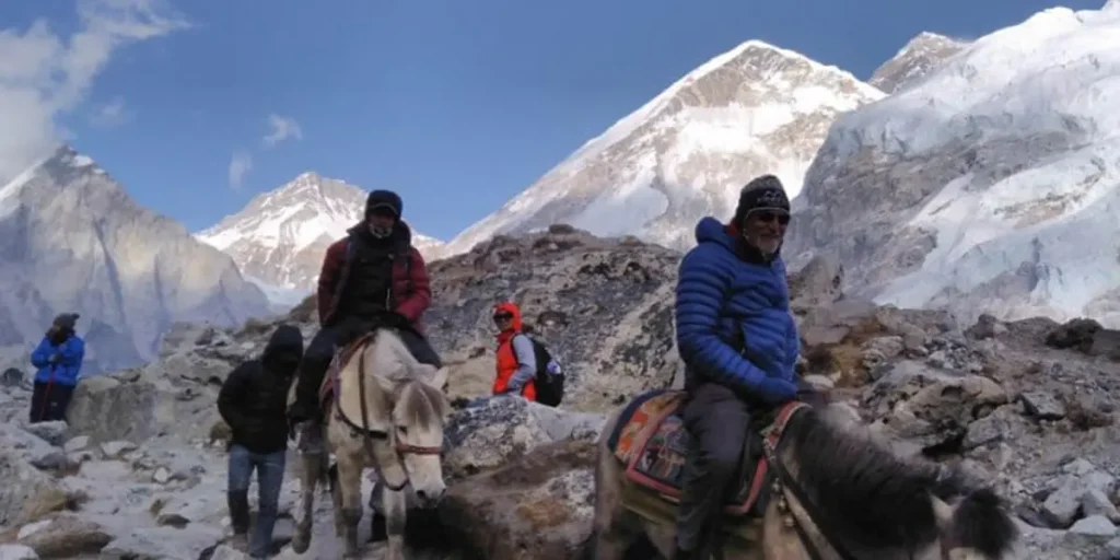 horse-riding-to-the-EBC
